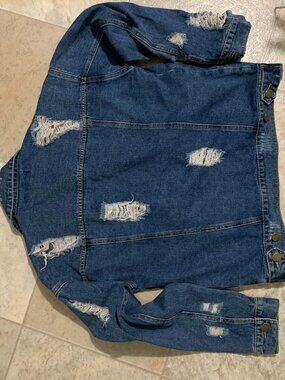 jean jacket WOMEN"S size small OVERSIzed, loose fit small